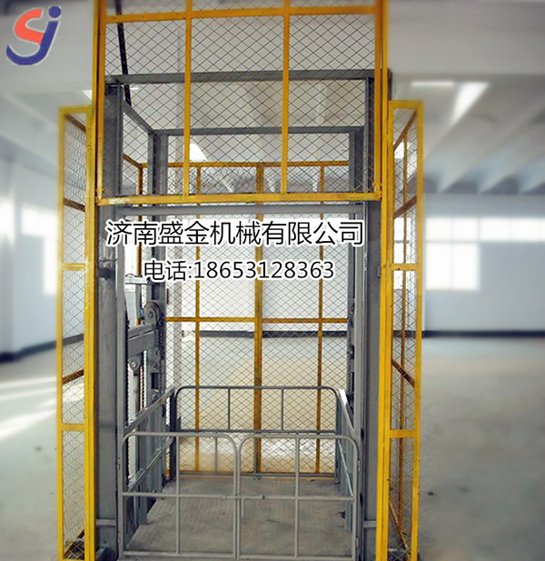 寒冬導(dǎo)軌式升降機常見的故障有哪些?(圖3) \